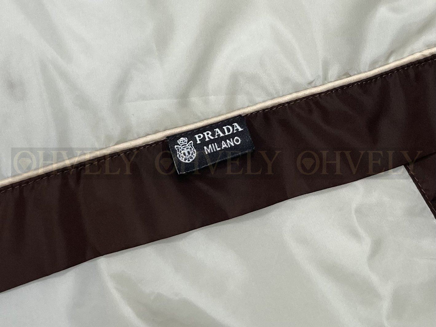 【 ZP버전 】P 배색 라인 디테일 집업 자켓 상품 썸네일