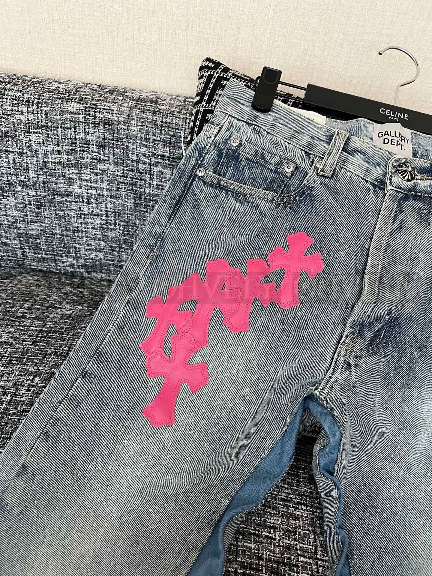 【 ZP버전 】크롬하츠 핑크 빅 크로스 패치워크 데님 팬츠 상품 썸네일