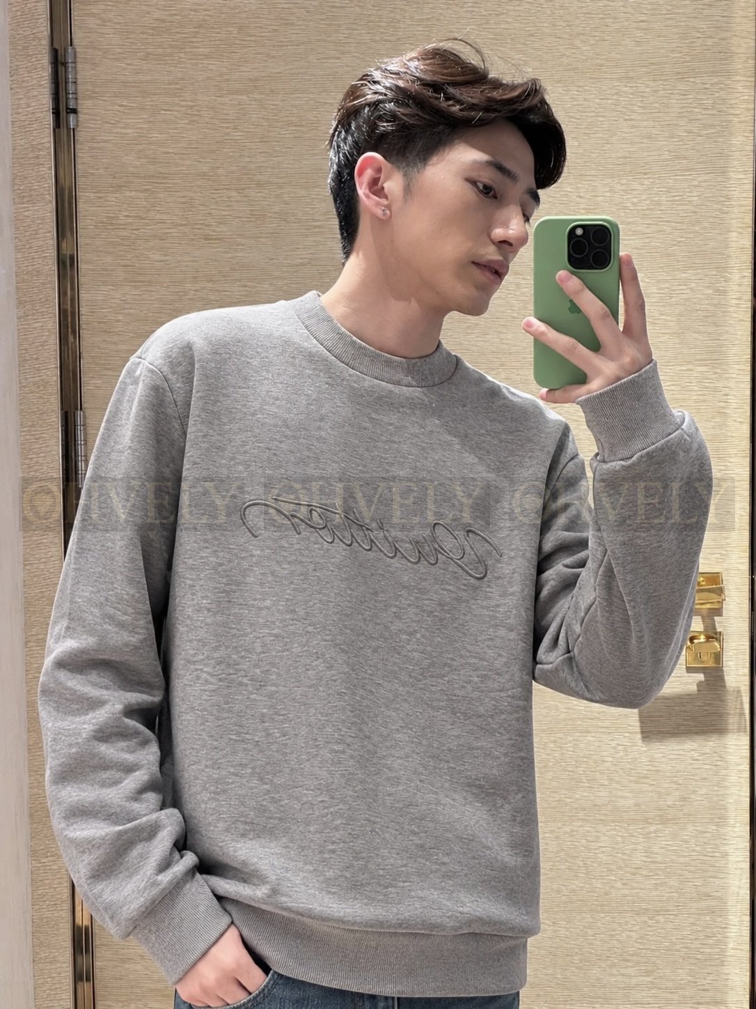 【 ZP버전 】LV 시그니처 맨투맨 맨투맨 티셔츠 상품 썸네일