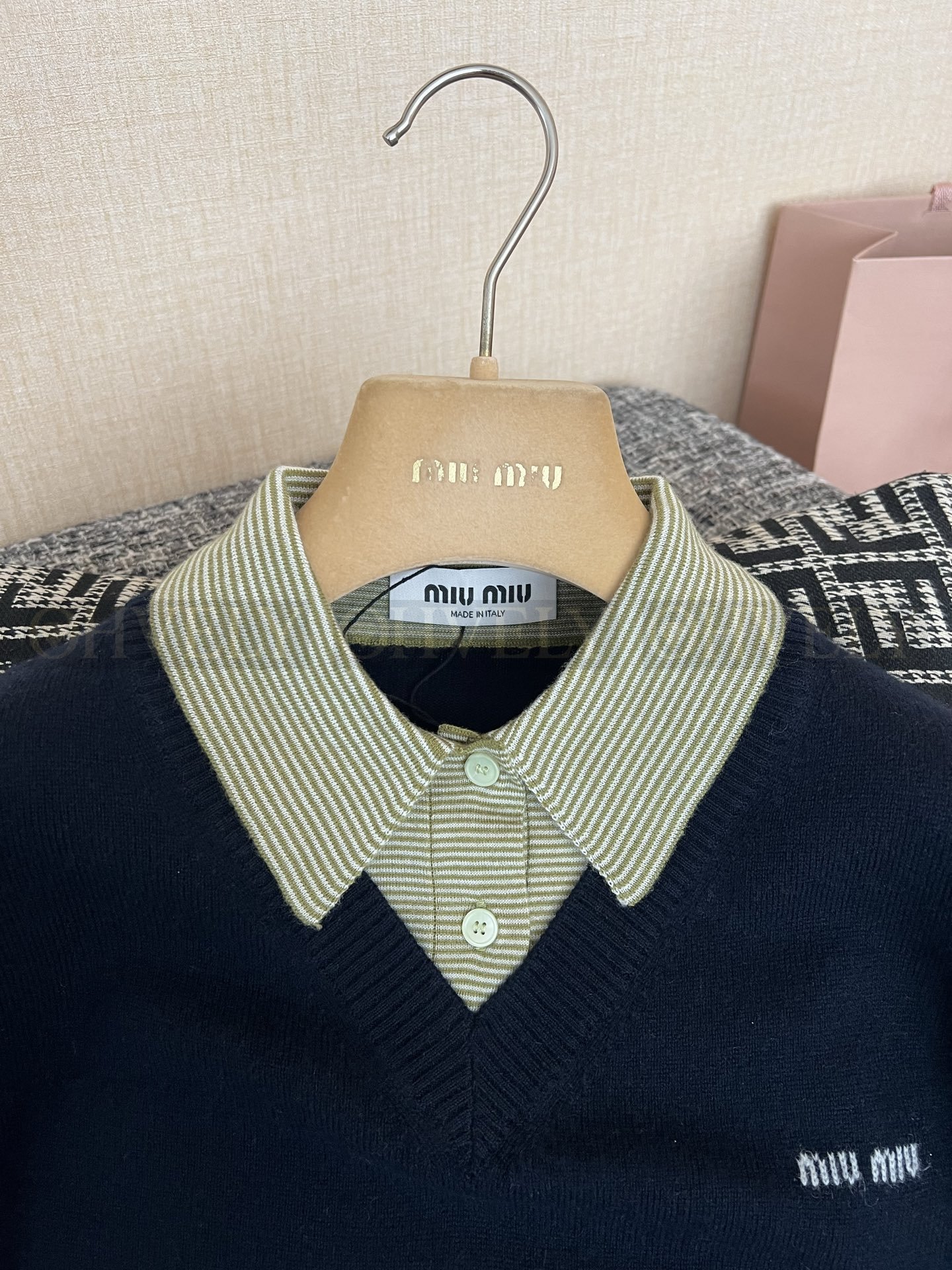 【 ZP버전 】MIU 레이어드 니트 카라 스웨터 상품 썸네일