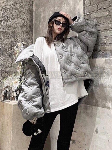 【 ZP버전 】LV 모노그램 보이후드 패딩 재킷