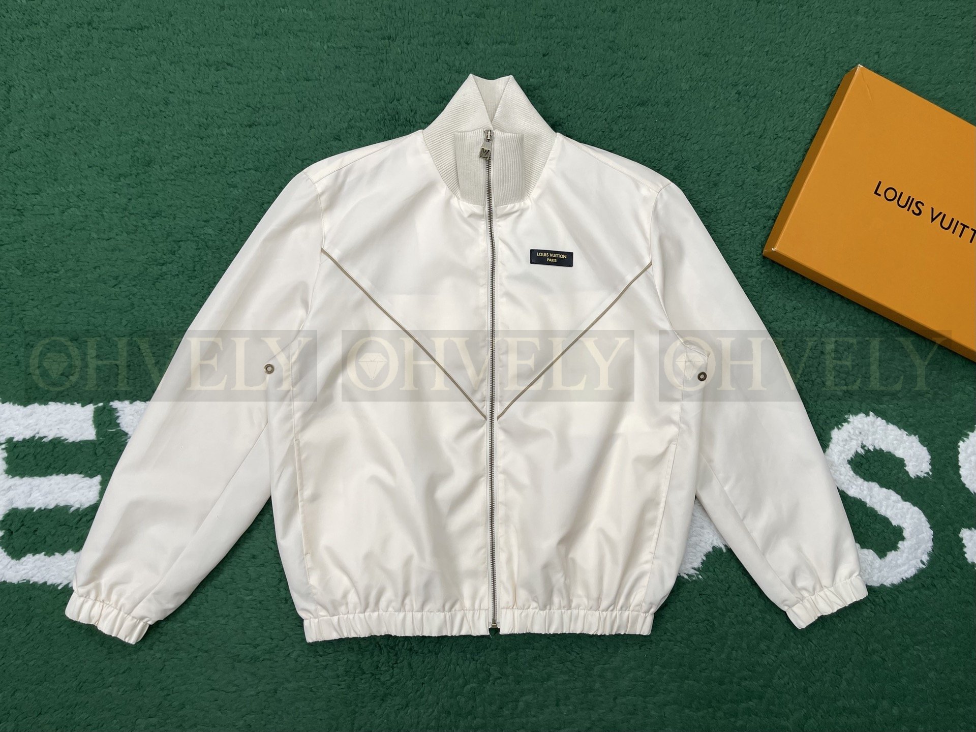 【 ZP버전 】LV 새틴 트랙 자켓 상품 썸네일
