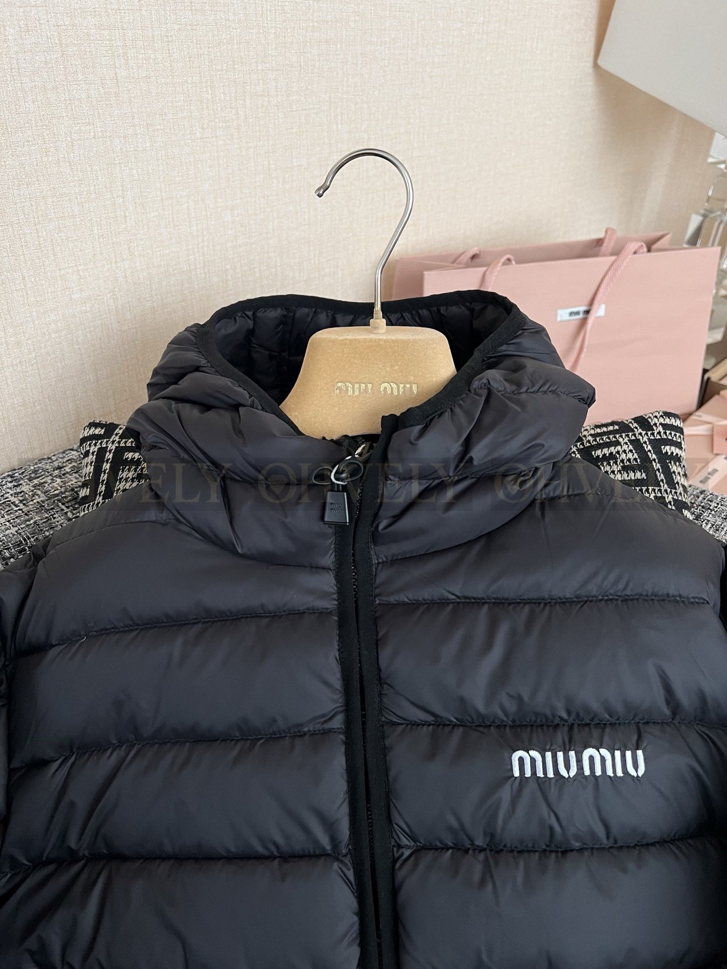 【 ZP버전 】MIU 경량 후드 패딩 점퍼 상품 썸네일