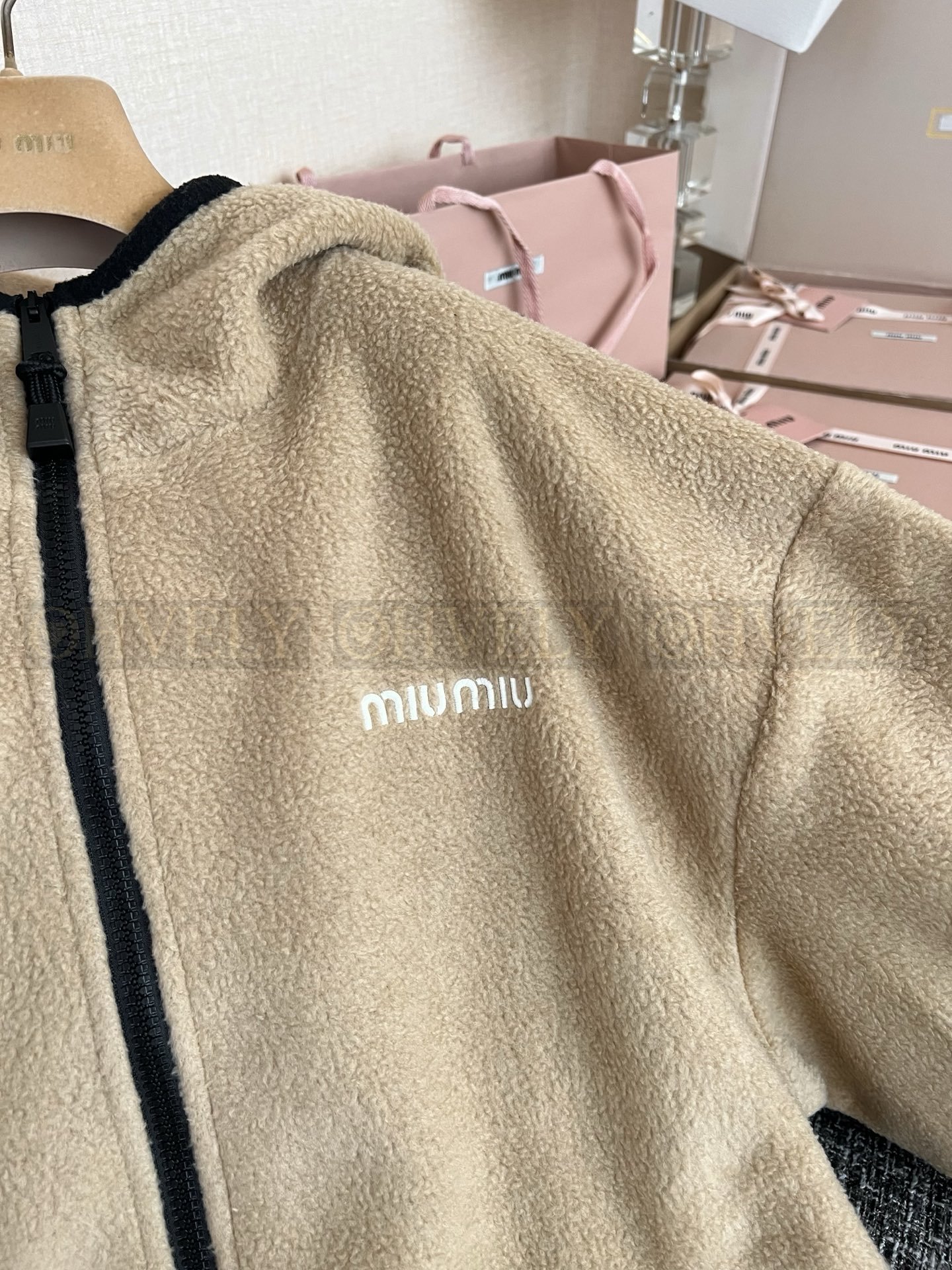【 ZP버전 】MIU 카멜 후디 플리스 집업 자켓 상품 썸네일