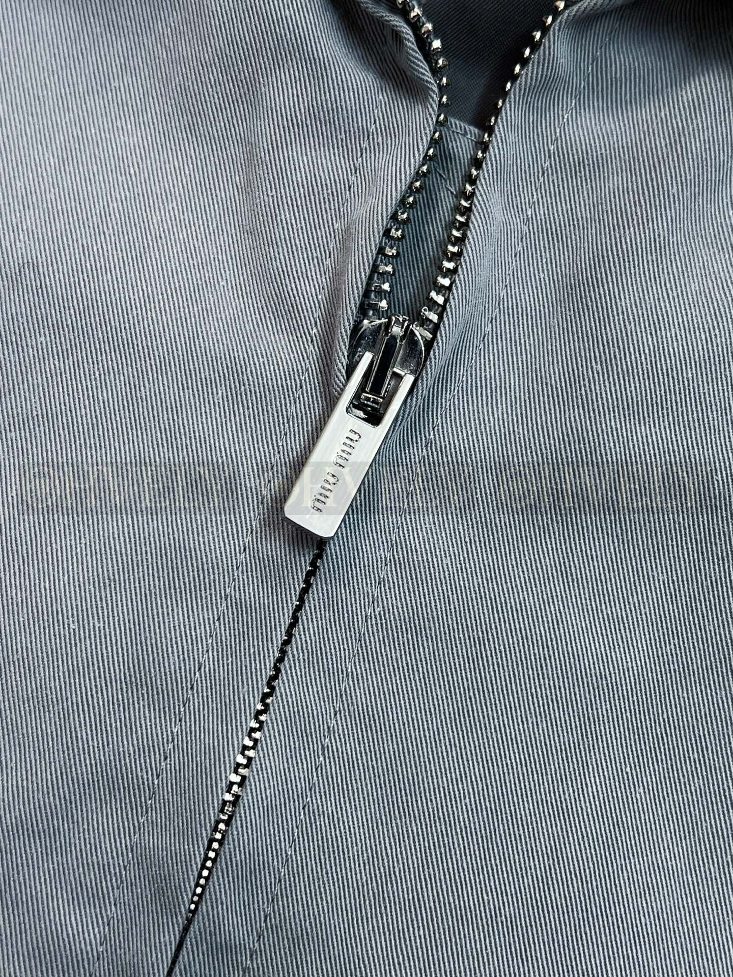 【 ZP버전 】MIU 로고 워싱 워크 재킷 상품 썸네일